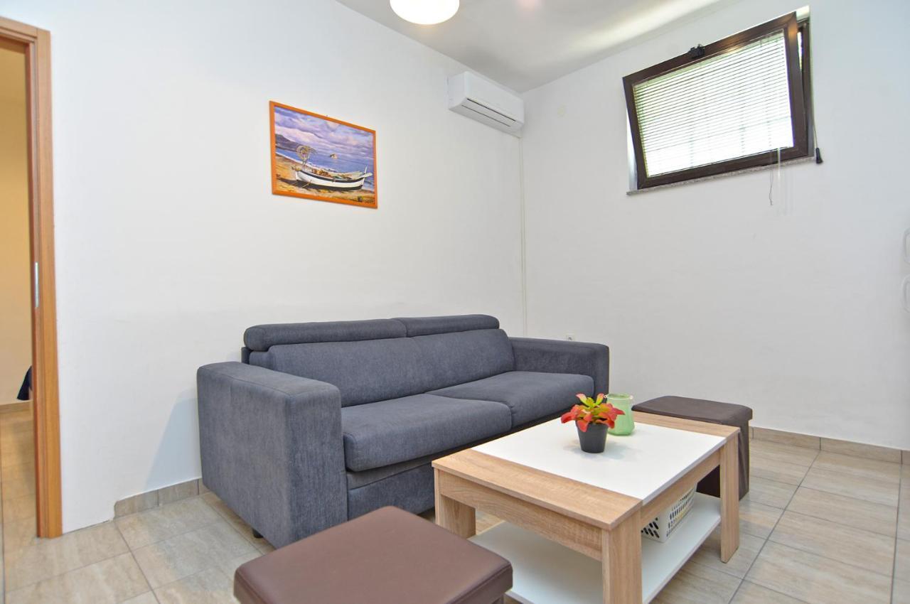 וינקורן Apartments Branislav 1927 מראה חיצוני תמונה